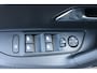 Peugeot 2008 1.2 Hybrid 136 Style | Parkeerhulp achter | LMV | Apple Carplay | Climate control | Cruise Control | DAB |
