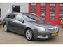 Opel Insignia Sports Tourer 1.6 T Executive , LPG G3 , Leder , Pano, Navi