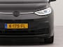 Volkswagen ID.3 First Max 58 kWh | SoH 93,1 % | Apple Carplay | Panorama dak |  Spraakbediening | Navigatie |Achteruitrij camera | Wifi | Stuur verwarmd | Electr.bedienb voorstoelen |  Parkeersensoren voor en achter | Voorst