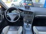 Volvo S60 2.5T AWD | 5 Cilinder | Automaat | Leer | Multimedia pakket | Stoelverwaming | Elektisch bedienbaar stoel