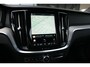 Volvo V60 2.0 B3 Plus Dark|Rijklaar!|PilotAssist|ACC|Camera|Trekhaak|Winterpakket|Carplay|Keyless