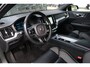 Volvo V60 2.0 B3 Plus Dark|Rijklaar!|PilotAssist|ACC|Camera|Trekhaak|Winterpakket|Carplay|Keyless