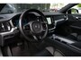 Volvo V60 2.0 B3 Plus Dark|Rijklaar!|PilotAssist|ACC|Camera|Trekhaak|Winterpakket|Carplay|Keyless