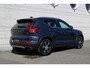 Volvo XC40 T4 Inscription | Trekhaak uitklapbaar (semi-elektrisch) | Parkeercamera | Verwarmbare Voorstoelen | Lederen Bekleding | Extra Getint Glas | 18'' Lichtmetalen Velgen | Navigatiesysteem full map + hard disk | Cruise Control | Bluetooth Telefonie & Multimedia | Start/stop systeem | Elektrisch bedienbare achterklep