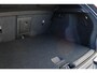 Volvo XC40 T4 Inscription | Trekhaak uitklapbaar (semi-elektrisch) | Parkeercamera | Verwarmbare Voorstoelen | Lederen Bekleding | Extra Getint Glas | 18'' Lichtmetalen Velgen | Navigatiesysteem full map + hard disk | Cruise Control | Bluetooth Telefonie & Multimedia | Start/stop systeem | Elektrisch bedienbare achterklep