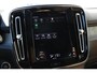 Volvo XC40 T4 Inscription | Trekhaak uitklapbaar (semi-elektrisch) | Parkeercamera | Verwarmbare Voorstoelen | Lederen Bekleding | Extra Getint Glas | 18'' Lichtmetalen Velgen | Navigatiesysteem full map + hard disk | Cruise Control | Bluetooth Telefonie & Multimedia | Start/stop systeem | Elektrisch bedienbare achterklep