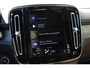 Volvo XC40 T4 Inscription | Trekhaak uitklapbaar (semi-elektrisch) | Parkeercamera | Verwarmbare Voorstoelen | Lederen Bekleding | Extra Getint Glas | 18'' Lichtmetalen Velgen | Navigatiesysteem full map + hard disk | Cruise Control | Bluetooth Telefonie & Multimedia | Start/stop systeem | Elektrisch bedienbare achterklep