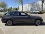 BMW 3-Serie Touring 320e Business Edition Plus | Automatische Trekhaak | Facelift | Adaptieve Cruise Control | Sportstoelen
