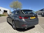 BMW 3-Serie Touring 320e Business Edition Plus | Automatische Trekhaak | Facelift | Adaptieve Cruise Control | Sportstoelen