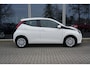 Toyota Aygo 1.0 VVT-i x-play limited | Achteruitrijcamera | Bluetooth |