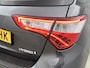 Toyota Yaris 1.5 Hybrid Executive | NL dealeronderhouden | Panorama dak | Onderweg-naar-dealer