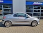 Peugeot 206 CC 2.0-16V / airco / stoelverwarming