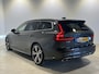 Volvo V60 2.0 T8 Twin Engine AWD Inscription | Navigatie/Android/Apple Carplay | LM Velgen 20" | Voorstoelen Verwarmd | Achteruitrijcamera | Lederen Bekleding | Cruise Control | Airco |