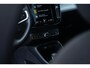 Volvo XC40 1.5 T4 Recharge Inscription Expression | Plug-in Hybrid (PHEV) | Trekhaak | Lederen bekleding | BLIS | Achteruitrijcamera | Parkeersensoren | Navigatie | Elektrische Achterklep | Stoelverwarming