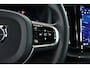 Volvo XC60 2.0 T8 Plug-in hybrid AWD Ultra Black Edition / Opendak / Harmankardon / HUD / Pilot assist