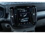 Volvo XC40 1.5 T4 Recharge Inscription Expression | Navigatie | Panoramadak | Lederen bekleding | Adaptieve Cruise Control | 360 Camera | Getint Glas | Dodehoekdetectie | Park Assist | Stuur-/Stoelverwarming Voor + Achter | Harman Kardon Audio | Standkachel