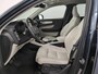 Volvo XC40 Plug-in Hybrid T4 Inscription Expression | Navigatie | Panoramadak | Lederen bekleding | Adaptieve Cruise Control | 360 Camera | Getint Glas | Dodehoekdetectie | Park Assist | Stuur-/Stoelverwarming Voor + Achter | Harman Kardon Audio | Standkachel