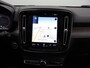 Volvo XC40 1.5 T3 Inscription | Glazen Panoramadak | 360 Graden Camera | Lederen Bekleding | Elektrische Stoelen met Geheugen | Harman en Kardon Audio | Dodehoekbewaking | Achterstoelen Verwarmd | Elektrisch Wegklapbare Trekhaak | Elektrische Kofferklep