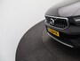 Volvo XC40 1.5 T3 Inscription | Glazen Panoramadak | 360 Graden Camera | Lederen Bekleding | Elektrische Stoelen met Geheugen | Harman en Kardon Audio | Dodehoekbewaking | Achterstoelen Verwarmd | Elektrisch Wegklapbare Trekhaak | Elektrische Kofferklep