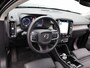 Volvo XC40 1.5 T3 Inscription | Glazen Panoramadak | 360 Graden Camera | Lederen Bekleding | Elektrische Stoelen met Geheugen | Harman en Kardon Audio | Dodehoekbewaking | Achterstoelen Verwarmd | Elektrisch Wegklapbare Trekhaak | Elektrische Kofferklep