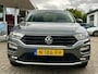 Volkswagen T-Roc 1.0 TSI 110PK Style Navi Camera Carplay 1e eigenaar