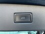 Volkswagen Tiguan 1.5 TSI Elegance / Navigatie / App connect / Camera / Parkeer sensoren V+A / LED / Lichtmetaal 18 inch / **