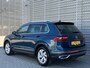 Volkswagen Tiguan 1.5 TSI Elegance / Navigatie / App connect / Camera / Parkeer sensoren V+A / LED / Lichtmetaal 18 inch / **