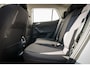 Volkswagen T-Cross 1.0 TSi Life | Airco | Lane Assist | 16 inch LMV | PDC V+A
