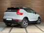 Volvo XC40 1.5 T3 R-Design | Pano | Winterpakket | Elektr voorstoelen+memory | Camera | Carplay
