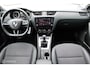 Skoda Octavia Combi 1.0 TSI Greentech Business Edition Plus, Afneembare Trekhaak, Donker glas, 17 Inch LMV, Stoelverwarming, Cruise, Clima, Pdc voor + achter, Navi, App connect