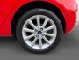 Ford Fiesta 1.0 EcoBoost Titanium | Panorama dak | Parkeersensoren voor en achter | Camera achter | Cruise control | Navigatie via Carplay | Apple carplay & Android auto |