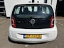Volkswagen Up! 1.0 take up! BlueMotion /Nieuwe apk bij aflevering/Airco/Navi/5drs/All season