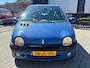Renault Twingo 1.2-16V Hélios | AIRCO | ELECTRICE RAMEN | STUURBEKRACHTIGING | NW APK BIJ AFLEVERING |