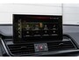 Audi Q5 55 TFSIe 367pk PHEV Quattro Competition | Panoramadak | Luchtvering | Massagestoelen | B&O 3d | Head-up | Stoel-Stuurverwarming | Carbon