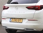 Opel Grandland 1.6 Turbo Plug-In Hybrid Ultimate | Elektrische Achterklep | Navigatie | Climate Control | Cruise Control | Camera Voor + Achter | Matrix-LED Koplampen | Dodehoekdetectie | Keyless Entry/Start | Verwarmbare Voorstoelen/Stuur | Apple Carplay/Android Auto |