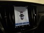 Volvo V60 2.0 T8 Plug-in hybrid AWD Polestar Engineered B&W