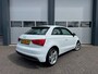 Audi A1 1.2 TFSI Connect Airco Cruise Navigatie 17 inch