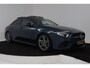 Mercedes-Benz A-klasse 180 Premium Plus (PANORAMADAK, STOELVERWARMING, SFEERVERLICHTING, CLIMA, CAMERA)