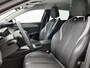 Peugeot 308 SW HYbrid Allure Pack 180pk Automaat | 1ste eigenaar | Camera | LEER/Stof | Verwarmde voorruit | 17"LMV | Navigatie |