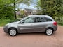 Renault Clio Estate 1.2 TCE Collection Airco / Cruise / Trekhaak / NAP / APK