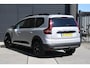 Dacia Jogger TCe 110 Extreme | TREKHAAK | CAMERA | STOELVERWARMING | NAVI | ALL-SEASONBANDEN | CRUISE CONTROL | CLIMATE CONTROL | PDC | LMV
