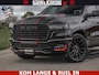 Dodge Ram NIGHT PREMIUM | 426PK | STRIPING | LUCHTVERING | HUD | PANO | 360 CAM | Full Option | LIMITED WHEELS | De Meest Luxe Pick-Up in zijn Klasse | Comfortabele Dubbele Cabine met Royale 5 Zitplaatsen | EERSTE EIGENAAR | SMOKE PACK | BOM VOL |