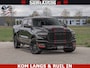 Dodge Ram NIGHT PREMIUM | 426PK | STRIPING | LUCHTVERING | HUD | PANO | 360 CAM | Full Option | LIMITED WHEELS | De Meest Luxe Pick-Up in zijn Klasse | Comfortabele Dubbele Cabine met Royale 5 Zitplaatsen | EERSTE EIGENAAR | SMOKE PACK | BOM VOL |