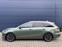 Kia Ceed Sportswagon Sw 1.5 T-GDi 140pk GT-PlusLine | Navigatie | JBL Audio | Stoelverwarming | Parkeercamera | Parkeersensoren | LED |