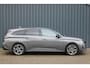 Peugeot 308 Sw 1.2 Turbo 130pk Allure Pack Business | Adaptieve Cruise I Stoelverwarming I Voorruitverwarming | Camera I Parkeersensoren I Keyless | Ambient Lighting