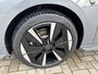Peugeot e-308 Sw EV 58kWh 156pk GT | Navigatie | 360 camera | Stoelverwarming | Stoelmassage | Parkeersensoren | LED |