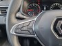 Renault Clio 1.0 TCe 90pk Equilibre | Cruise Control | Apple Carplay/Android Auto | Airco | Parkeersensoren | All Season Banden |