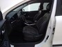 Kia Niro EV e-Niro 64kWh 204pk Automaat Edition | Stoelverwarming | SoH 97% | Navigatie | Parkeercamera | Climate control |