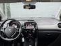 Peugeot 108 1.0 e-VTi 72pk 5D Allure | All Season Banden | Achteruitrij Camera | Climate Control | 15 Inch Lichtmetalen Velgen