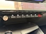 Peugeot 408 1.2 Hybrid 145PK e-DCS6 Allure | Navigatie | Parkeercamera | Cruise control adaptief | Climate control | Apple Carplay/Android Auto |